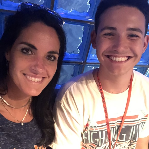 Meet your Posher, Anna - Picture 1 of 1